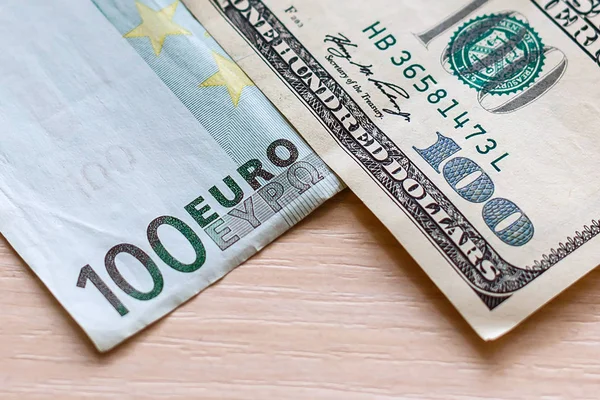 Billete Cien Dólares Concepto Cambio Cien Euros — Foto de Stock