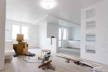 İç daire tadilat ve inşaat (yeni model duvar Alçıpan veya Alçıpan sırasında malzeme ile)