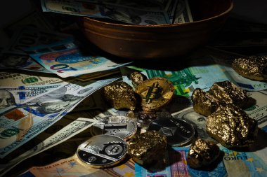 Altın cryptocurrencys bitcoin ethereum litecoin ve altın işletme kavramı resmi Höyük