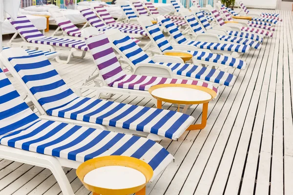 Chairs Swmming Pool — Stock Photo, Image