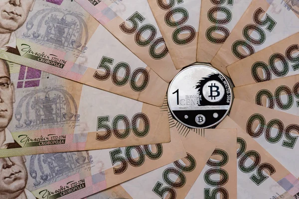 Bitcoin Sobre Moneda Hryvnia Ucraniana — Foto de Stock