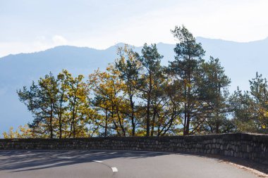 güzel boş yol, dağ yolu