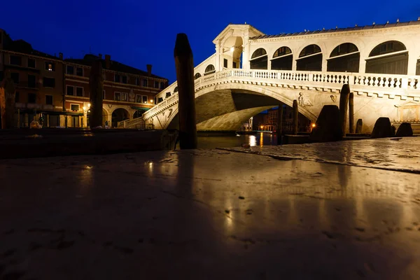 Venecia Puente Rialto Gran Canal Noche — Foto de Stock