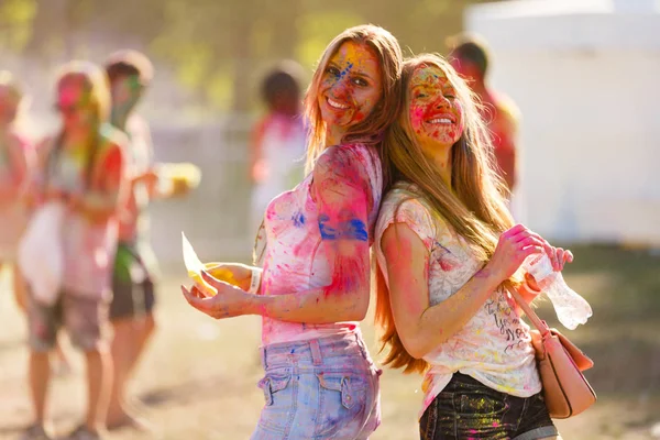 Kiev Ukraine August 2017 Portrait Happy Young Girls Holi Color — Stock Photo, Image