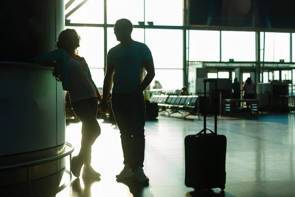 Young Couple Waiting Departure Airport Terminal — Stock Photo, Image