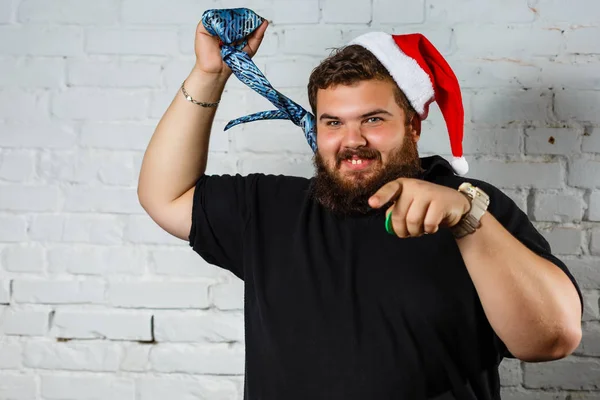 Retrato Artístico Del Hombre Sombrero Santa Corbata Azul Sobre Fondo — Foto de Stock