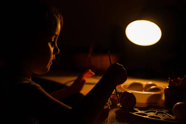 Cute Little Girl Drawing Paint Easter Eggs Sitting Table — Stock Photo, Image