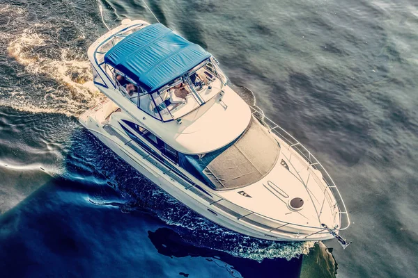 Barco Branco Luxo Mar Azul — Fotografia de Stock
