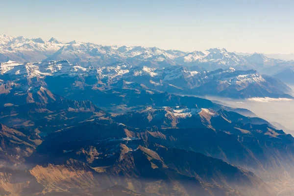 Vedere Panoramică Alpilor Elveției Vedere Fereastra Avionului — Fotografie, imagine de stoc