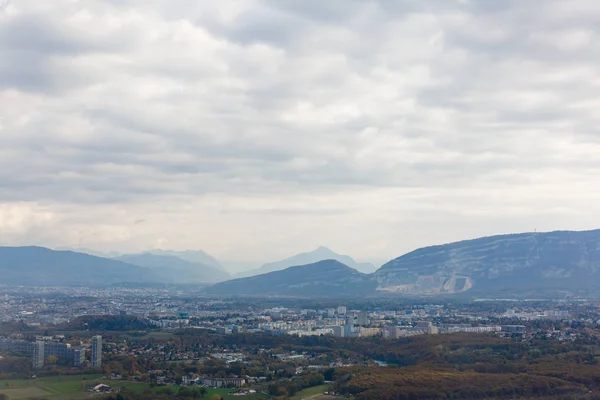 Unter Flugzeugflügel Stadt Der Nähe Von Genf Und Jura Bergen — Stockfoto