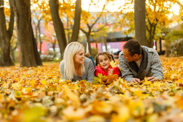 Happy Family Spending Time Together While Resting Autumn Orange Leaves — Stock Photo, Image