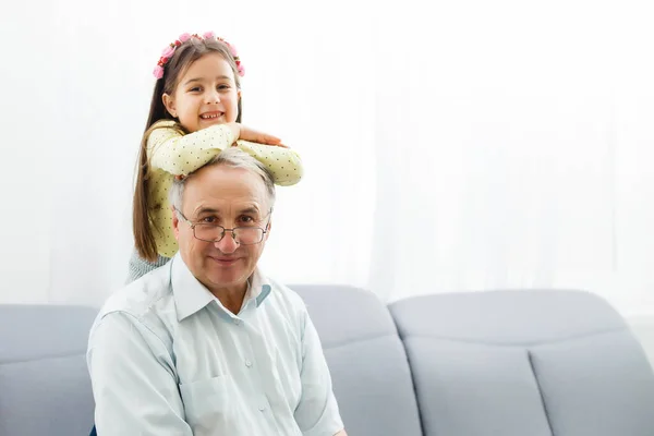Funny Lifestyle Portrait Grandchild Embracing Grandfather — Stock Photo, Image