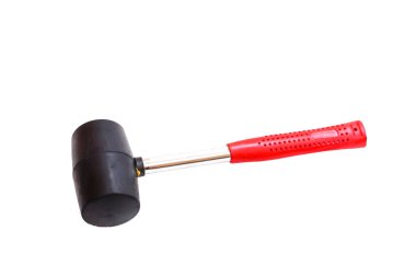 Beyaz arka planda izole edilmiş tahta saplı lastik çekiç.