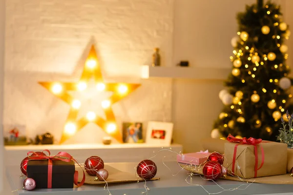 Christmas Gift Box Christmas Presents Boxes White Wooden Table — Stock Photo, Image