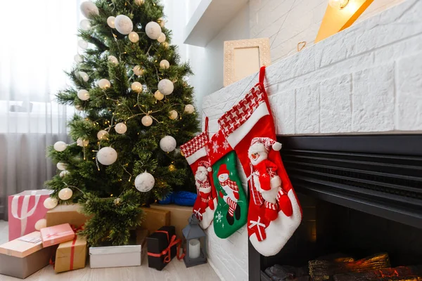 Christmas Interior Natural Light Christmas Tree Fireplace — Stock Photo, Image