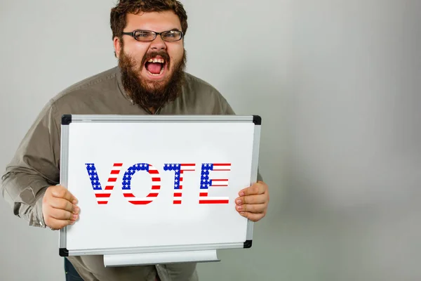 Muž Ukazuje Tabuli Hlasovacím Znakem Koncept Hlasování Rozhodni Politicky Použij — Stock fotografie
