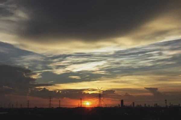 Nagyfeszültségű Rúd Sziluett Sunset — Stock Fotó