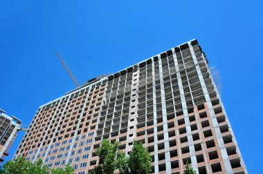 İnşaat inşaat site işleri mavi gökyüzü