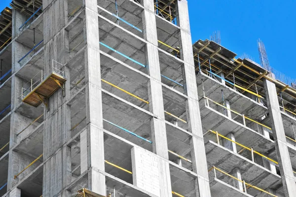 Будівництво Будівельного Майданчика Працює Проти Блакитного Неба — стокове фото