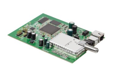 Yeşil microcircuit ile modem anakart üzerine beyaz yazdırılır.