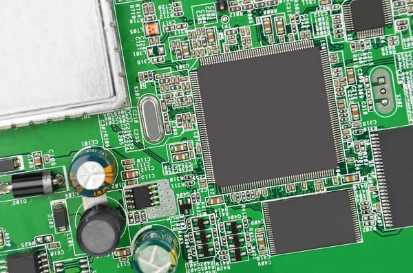 Placa Madre Módem Impreso Verde Con Microcircuito Primer Plano —  Fotos de Stock