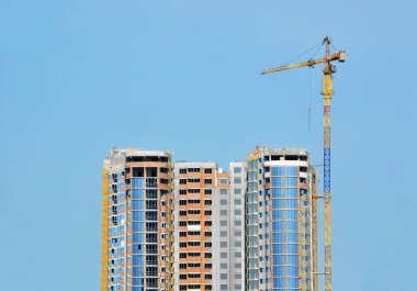 Vinç ve highrise şantiye