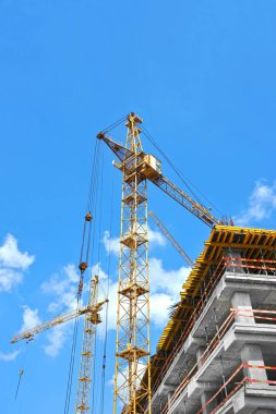 Vinç ve highrise şantiye