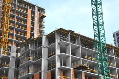 Vinç ve highrise şantiye