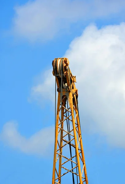 Grúa torre móvil — Foto de Stock