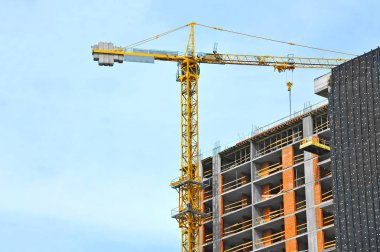 Vinç ve highrise şantiye