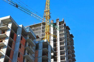 Vinç ve highrise şantiye