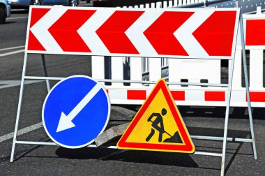 yol iş işareti