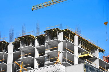 Vinç ve highrise şantiye
