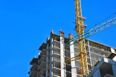 Vinç ve highrise şantiye
