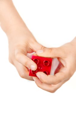 Tasarımcı küp çocuk el ele tutuşur