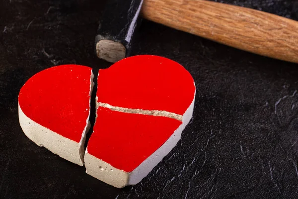 Red Stone Heart Broken Hammer — Stock Photo, Image