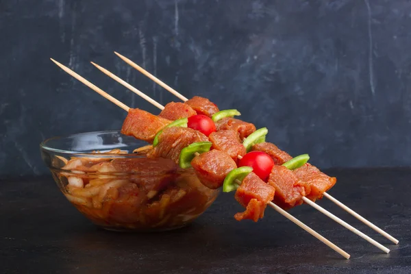 Mariniertes Fleisch Mit Zwiebeln Paprika Und Sojasaucen Spieß — Stockfoto