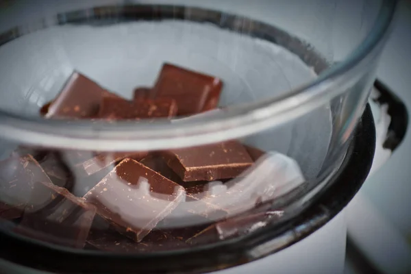 Pieces Dark Chocolate Placed Glass Bowl Melting — Stock Photo, Image