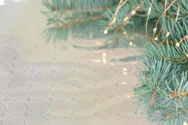 メリー クリスマスとハッピーニューイヤー緑の背景 — ストック写真