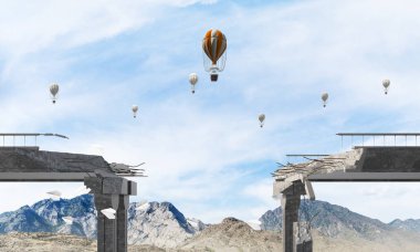 Balonlar arasında yüksek dağlar ve Clear gökyüzü arka plan üzerinde uçan ile kırık beton köprü. 3D render.