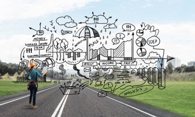 Açık havada mühendis kadının arka planı ve ekrana konsept çizimi