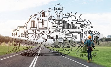 Açık havada mühendis kadının arka planı ve ekrana konsept çizimi