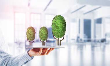 Ağaç tarafından çalışma mekanizması veya motor olarak sunulan eko yeşil çevre kavramı