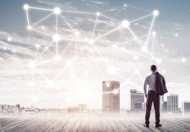 İşadamı arkasını kolluyor ve ağ çizimi kavramına bakıyor