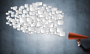 Duyuru kağıt trompet yapma işkadını kapanışı