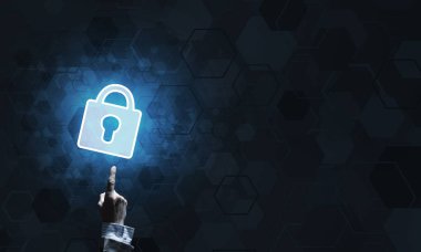 Koyu arka plan üzerinde parmakla basıldığında kilit parlayan simgesi