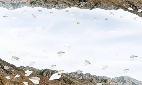 Abstrakt Bild Bestående Två Natur Worlds Ligger Bland Flygande Papper — Stockfoto
