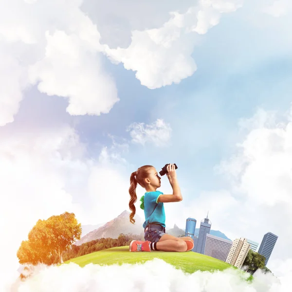 Cute Kid Girl City Floating Island Looking Binoculars — Stock Photo, Image