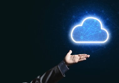 Parlak bulut bilgisayar kavramı gösteren işadamı ele