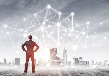 İşadamı arkasını kolluyor ve ağ çizimi kavramına bakıyor